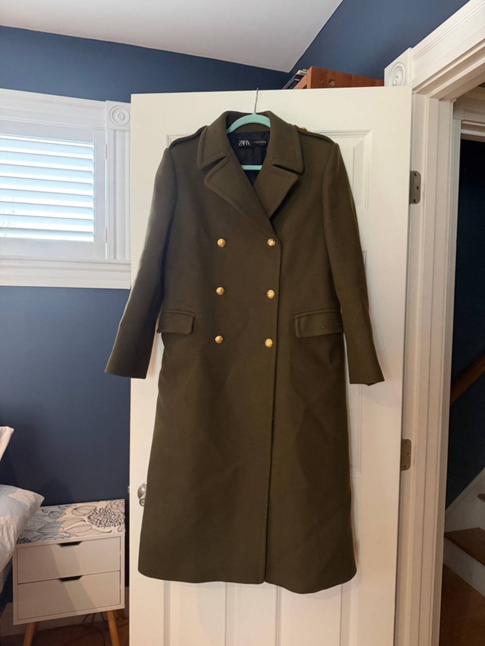 Zara Olive Green Wool Double-Breasted Long Coat with Gold Buttons - size M